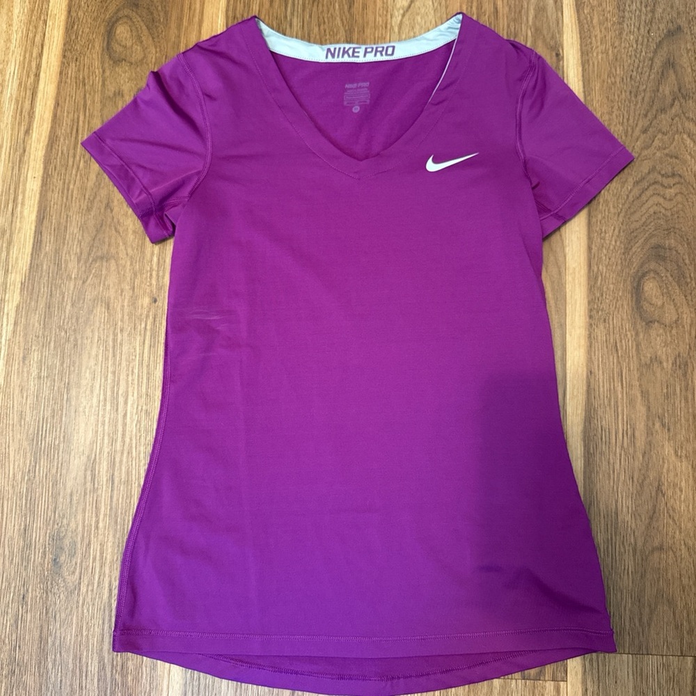 Nike Women's V-Neck Purple Tee